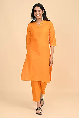 Women V-Neck Long Kurta