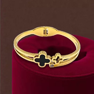 Four-Leaf Clover Bangle Bracelet with Black Enamel and Crystal