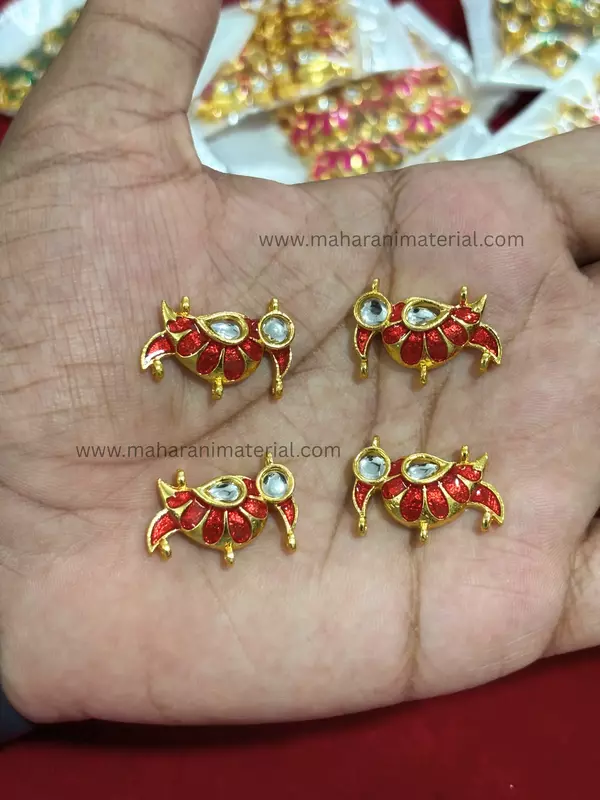 Fancy Koyal Pendant
