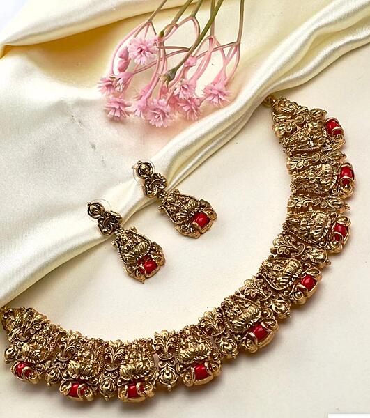 Antique lakshmi coral necklace set