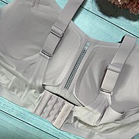 Full coverage seamless bra