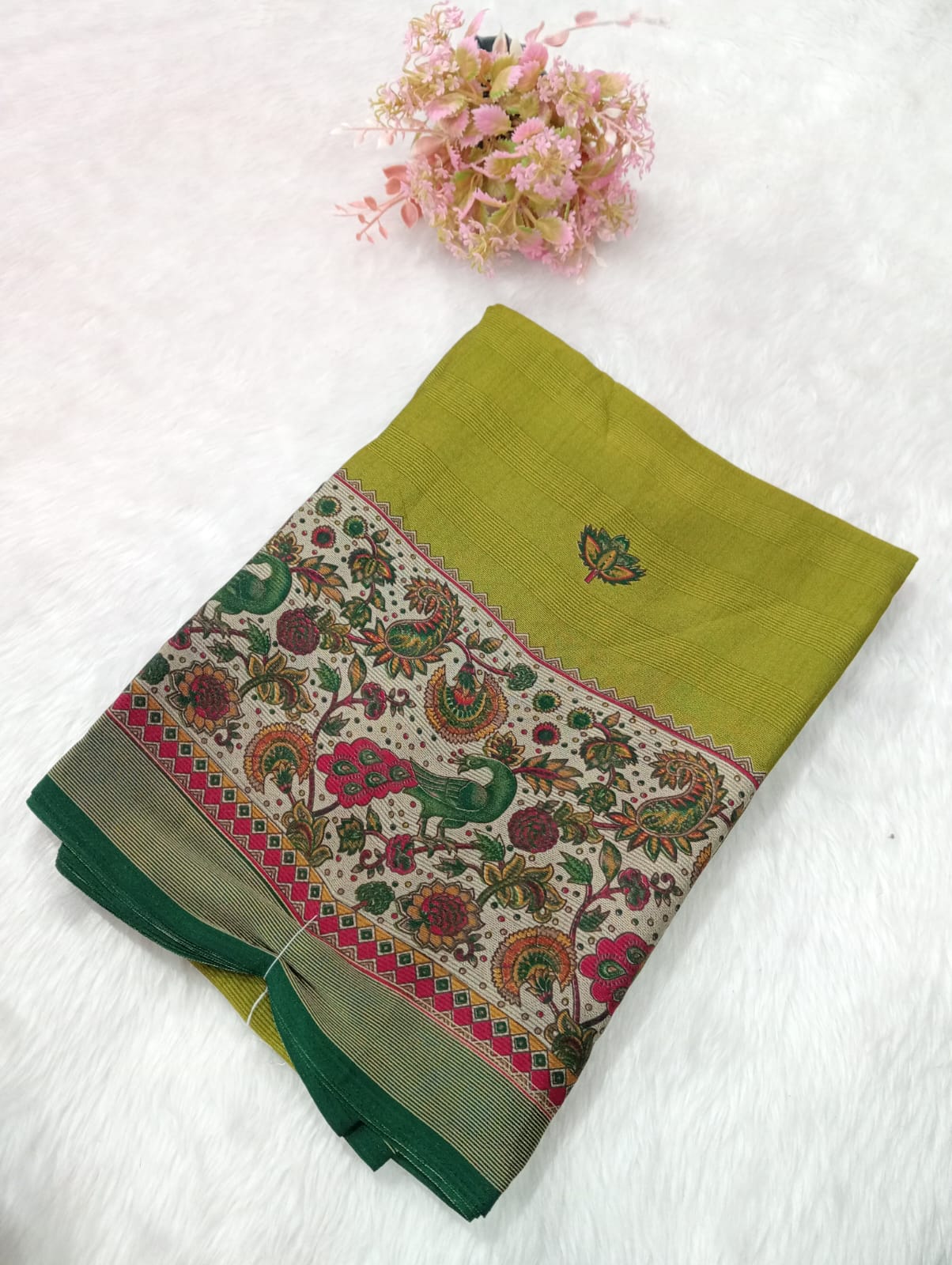 S D AASHVI D N 1004