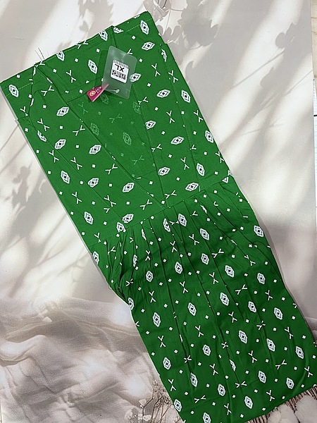 V-Neck semi collar XL #18