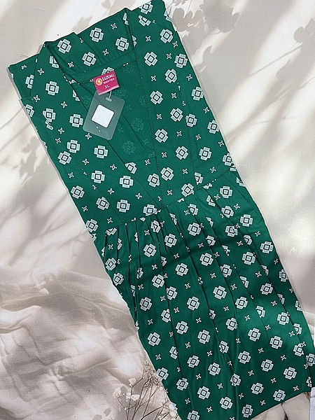 V-Neck semi collar XL #40