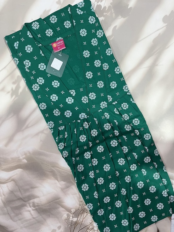 V-Neck semi collar XL #40