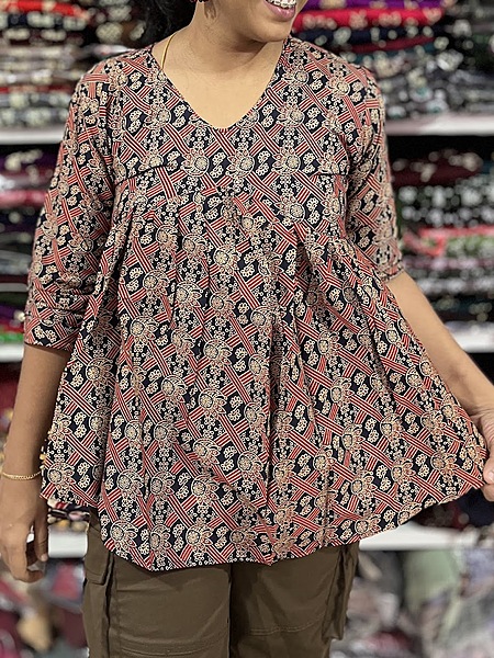 L - size Aliya peplum #1