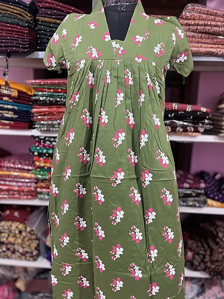 V-Neck semi collar XL #95