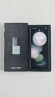 Samsung Galaxy Z Flip5 (Flip 5) 5G (Indian)