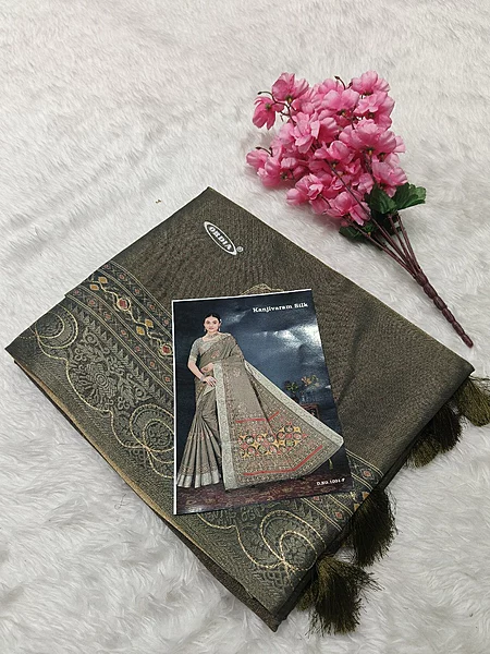 M L KANJIVARAM SILK 1001
