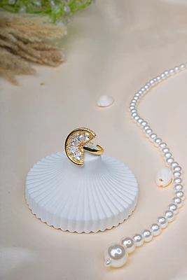 The Luna Ring
