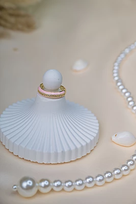 Pastel Gleam Ring