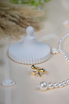 Mini Bow Ring