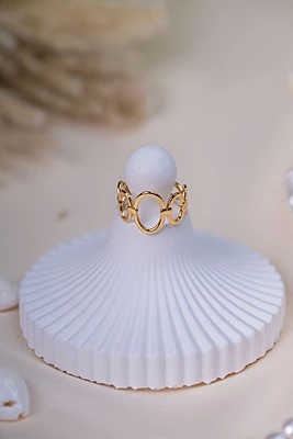 Gold Link Ring