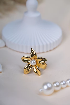 Flower ring