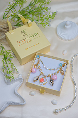 Double layered necklace