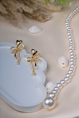 Luxe Love Bow Earings