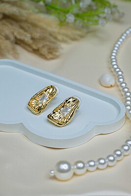 Molten Muse Stud Earrings