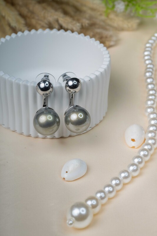 Pearl Drop Earrings