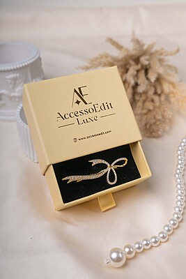 Crystal Bow Two-FInger Ring