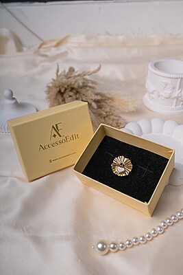 Sunburst Heart Charm Ring