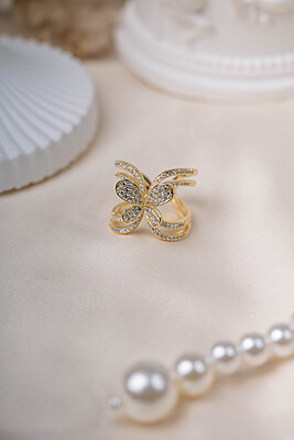 Serene Butterfly Ring