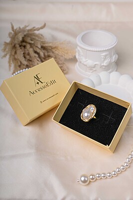 Irregular Sea Pearl Band