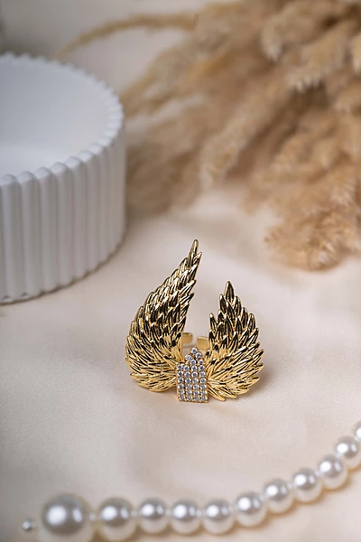 Wings of Glory Ring