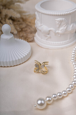 Serene Butterfly Ring