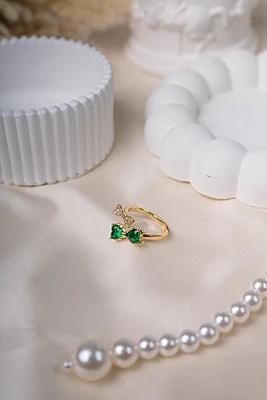 Emerald Love Knot Ring