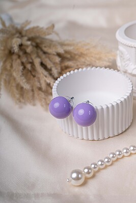 Lavender Pearl Studs