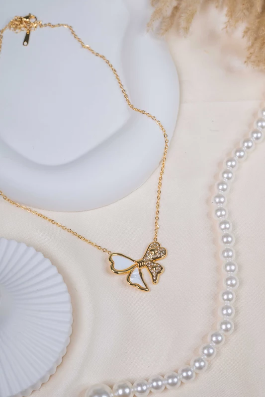 Enamel Ribbon Necklace