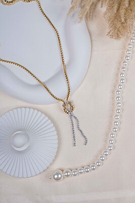 Two-Tone Knot Tie Chain