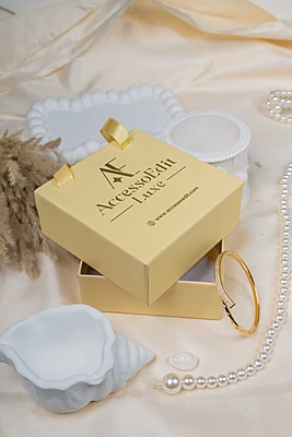 Golden Arc Bracelet