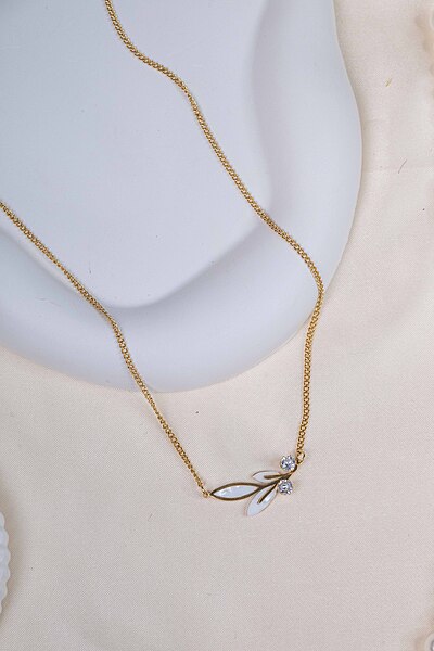 Enamel Leaf Whisper Necklace