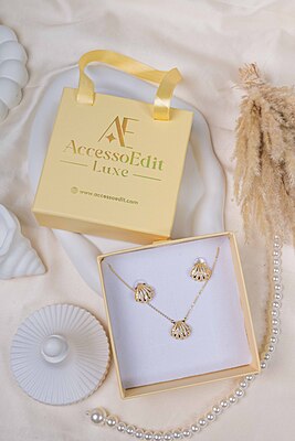 Gold Seashell Jewellery Set
