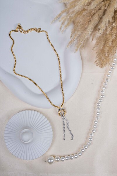 Two-Tone Knot Tie Chain