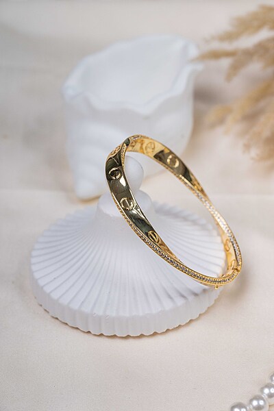 Luxe Signature Bracelet