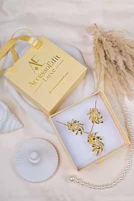 Golden Petal Set