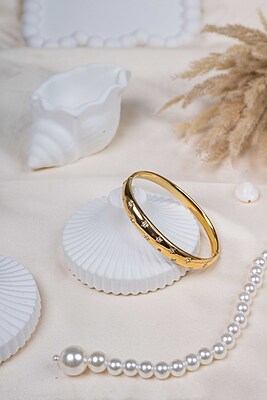 Crystal Star Gold Bangle