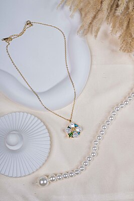 Enamel Floral Pearl Pendant