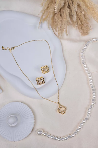 Crystal Clover Set