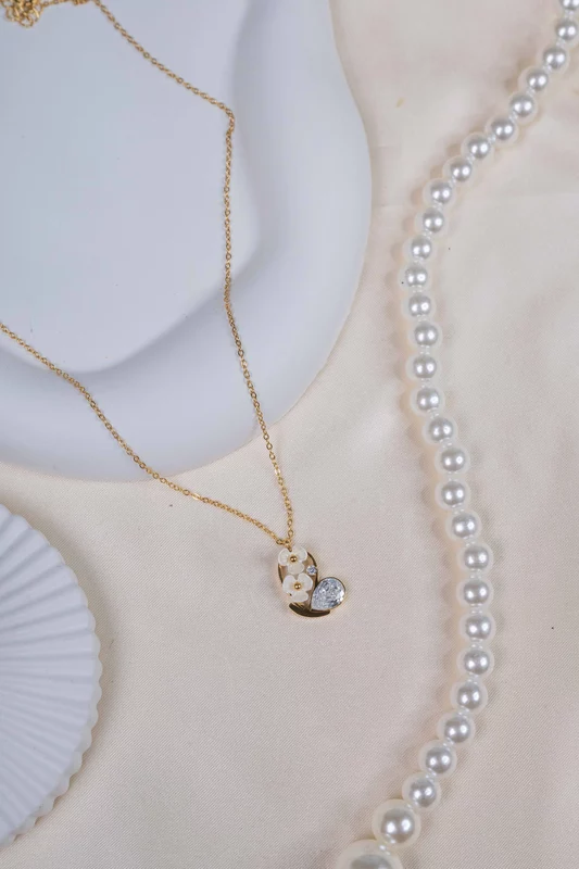 Floral Teardrop Necklace