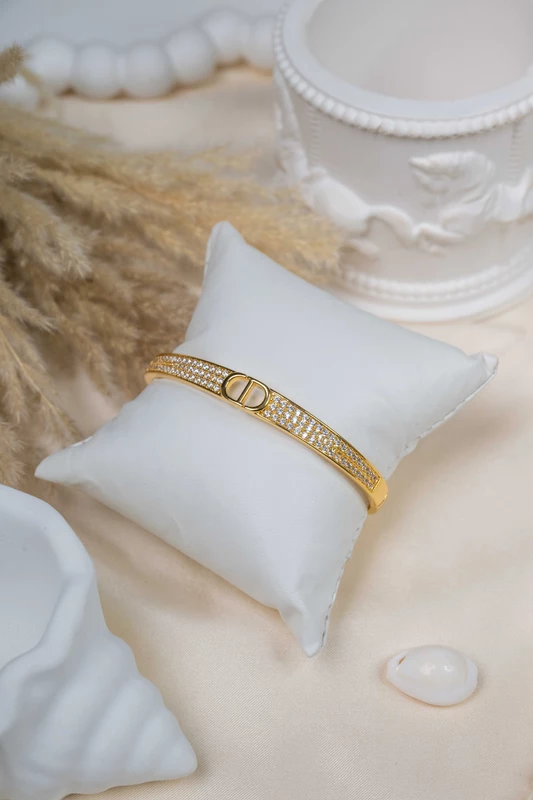 Elite Spark Bracelet