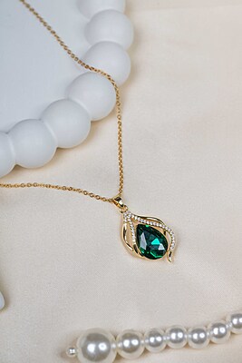 Teardrop Gemstone Necklace