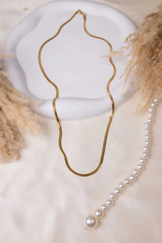 Sleek Snake Chain