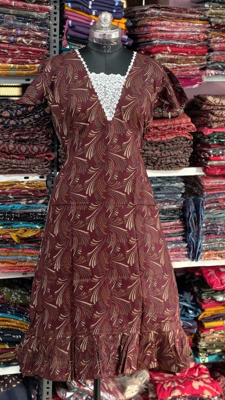 V-neck Lace XXL #35