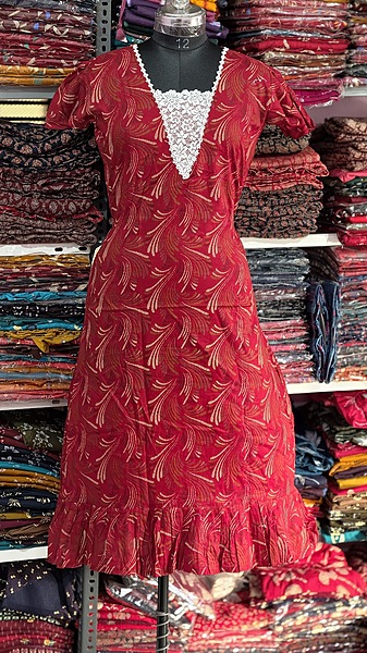 V-neck Lace XXL #37