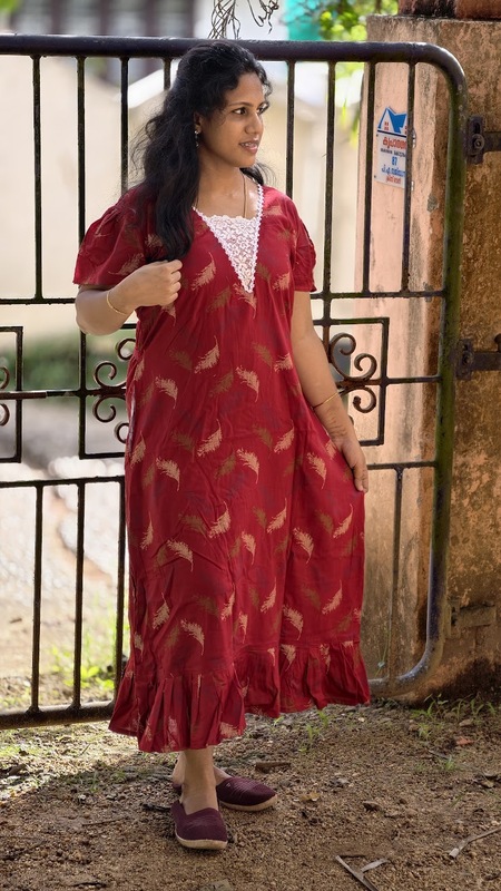 V-neck Lace XL #19