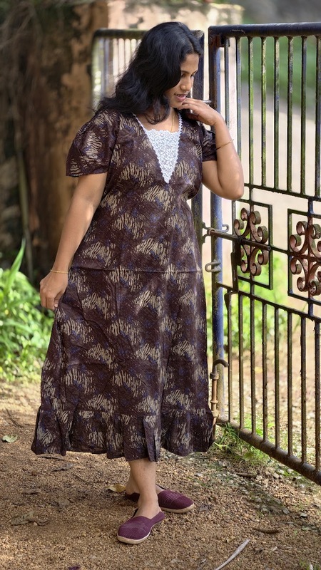 V-neck Lace XXL #41