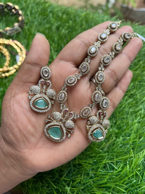 Beautiful Victorian Neckpiece with Ruby pendant paired with Earing